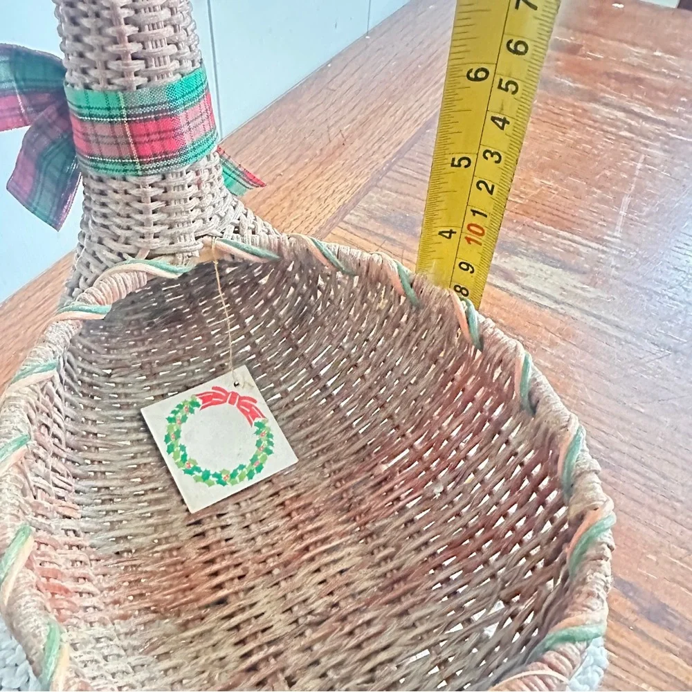 Handwoven Reindeer Basket with Festive Bow see pic